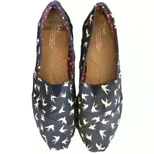 Toms Loafers, Navy Blue/Cream, Sparrow Themed, Size 12